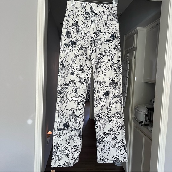 NWT Reformation Wilder High Rise Jeans in Vogue - Picture 11 of 16
